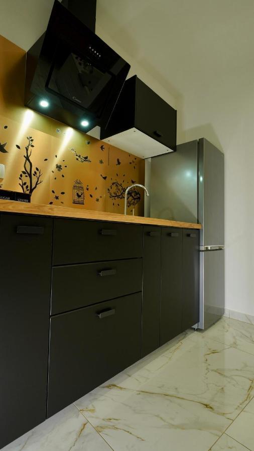 Diamond Apartment Πιράν Εξωτερικό φωτογραφία